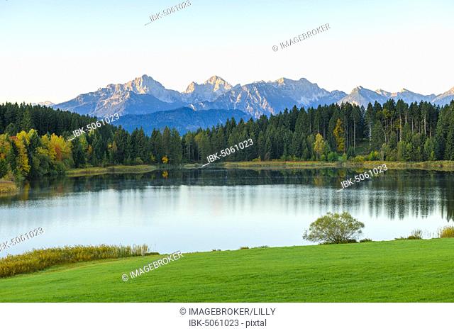 Lake Hegratsrieder See, near Füssen, Allgäu, Bavaria, Germany, Europe
