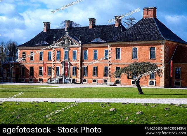 06 April 2021, Mecklenburg-Western Pomerania, Klütz: Bothmer Castle, built in 1732, was opened to the public again for the first time in 2015