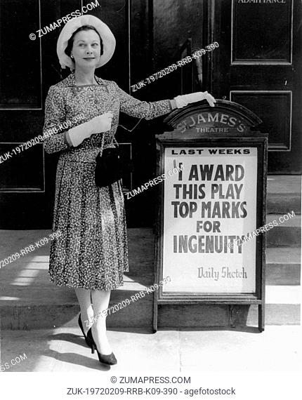 July 18, 1957 - London, England, U.K. - Actress VIVIEN LEIGH standing outside St. Jame's Theatre in protest of the demolition of the 122 year old building