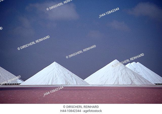 Salt Production, Bonaire island, Caribbean, Netherlands Antilles, Abc-island, Abc-islands, coast, salt pans, sea salt