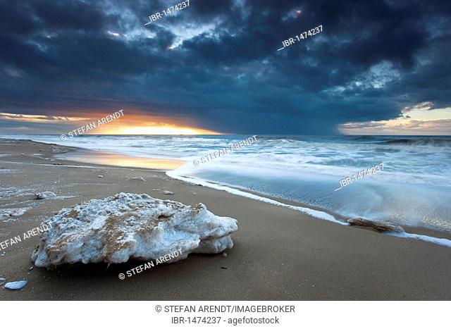 Ice floe on the beach in Westerland on the island of Sylt, Schleswig-Holstein, Germany, Europe
