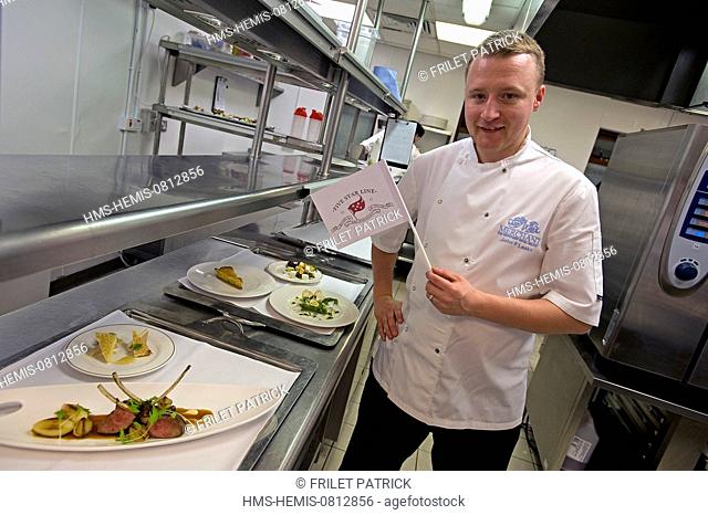 United Kingdom, Northern Ireland, Belfast, chef John Paul Leake at the Merchant hotel, prepares a Titanic menu that was served to the 1st class passengers