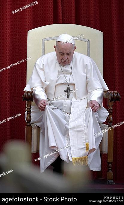 Pope Francis public audience at the San Damaso courtyard in The Vatican on June 2, 2021. - vatican city state/State of the Vatican City/Vatikanstadt