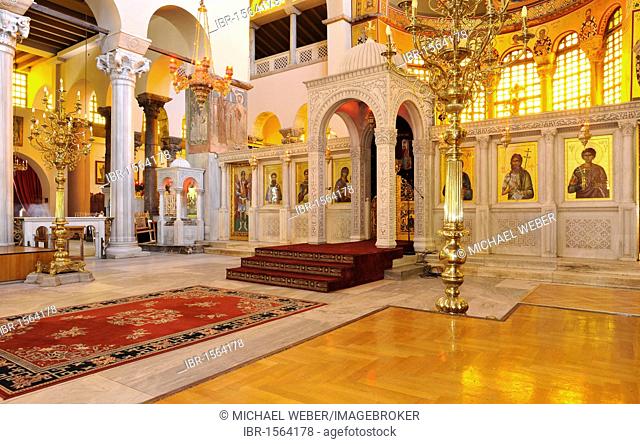 Interior, Church of Saint Demetrius or Hagios Demetrio, Thessaloniki, Chalkidiki, Macedonia, Greece, Europe