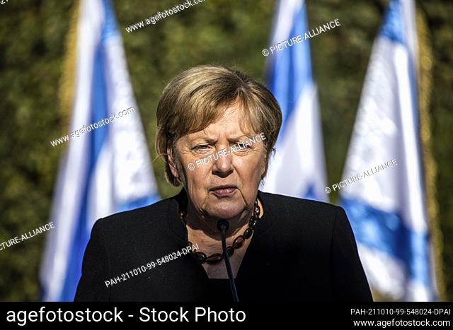 10 October 2021, Israel, Jerusalem: German Chancellor Angela Merkel speaks during a ceremony held at the Yad Vashem Holocaust memorial museum