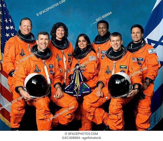 10/01/2001 -- The seven STS-107 crew members take a break from their training regimen to pose for the traditional crew portrait