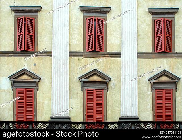 BERGAMO, LOMBARDY/ITALY - JUNE 26 : View of a Building in Piazza Vecchia Bergamo on June 26, 2017