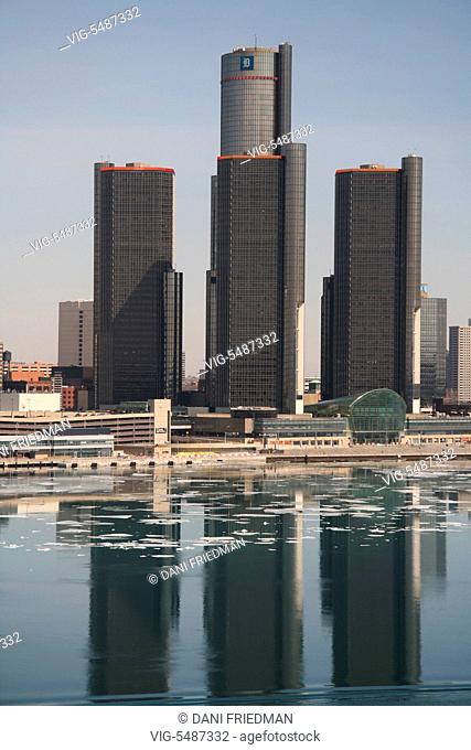 Renaissance Center along the skyline of downtown Detroit, Michigan, USA. Chunks of ice can be seen floating along the Detroit River