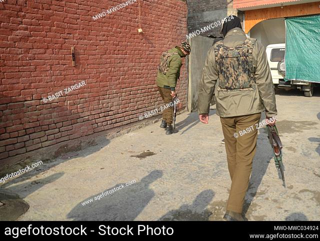 Srinagar, 14th December 2020. Police and SOG cordoned off the area after militants attacked the PDP leader Parvaiz Ahmad, at his residence in Natipora