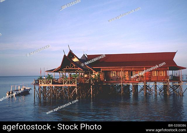 Hotel Kapalai Island Resort, Sabah Borneo Malaysia