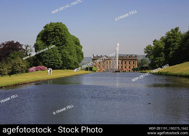 UK, Derbyshire, Chatsworth House, Emporer Fountain