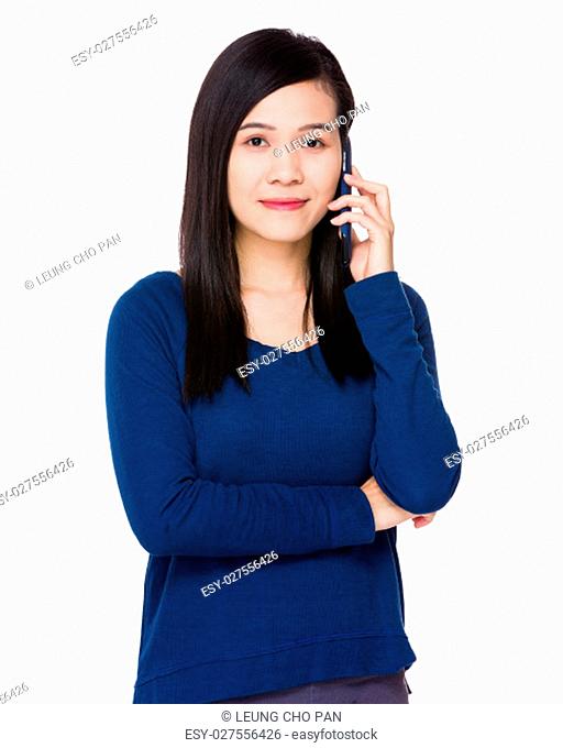 Young woman talk to cellphone
