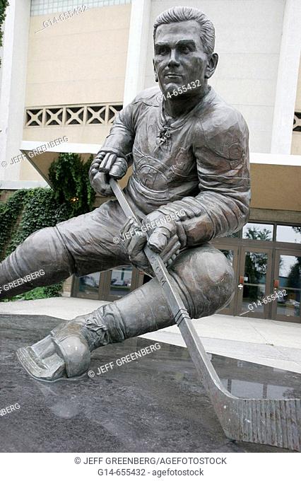 Canada, Montreal, hockey player statue, Maurice Rocket Richard, sports hero