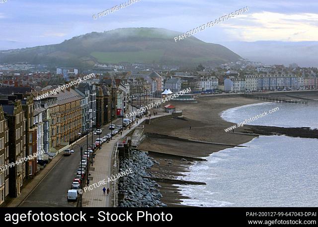 23 January 2020, United Kingdom, Aberystwyth: Aberystwyth is a Welsh seaside resort. But the locals often call their town at the Irish Sea only ""Aber""