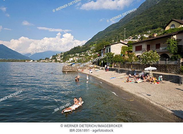 Vira beach, bathers, Gambarogno, Lake Maggiore, Ticino, Switzerland, Europe
