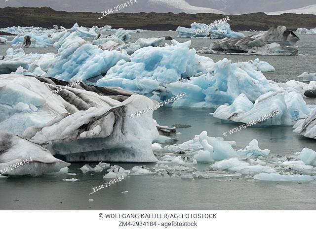 Icebergs floating in the Jokulsarlon glacier lagoon in southeast Iceland, on the edge of Vatnajökull National Park