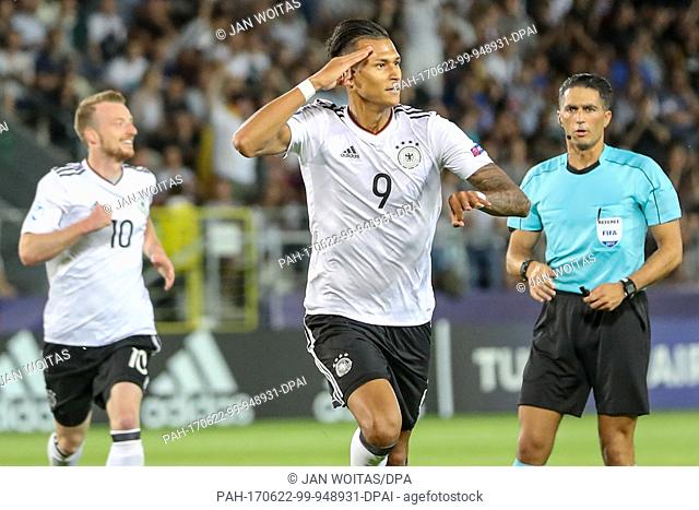The German player Maximilian Arnold (L) cheers during the men's U21 European Cup Group C match between Germany and Denmark in Krakow, Poland, 21 June 2017