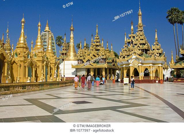 North east terrace, Shwedagon Pagoda, Yangon, Myanmar, Burma, Southeast Asia