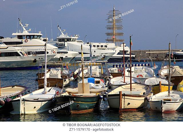 Italy, Campania, Capri, Marina Grande, boats, ships