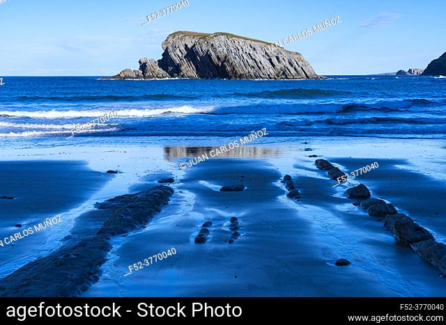 Beach in La Arnia. Cliffs of Liencres. Municipality of Piélagos in the Autonomous Community of Cantabria, Spain, Europe