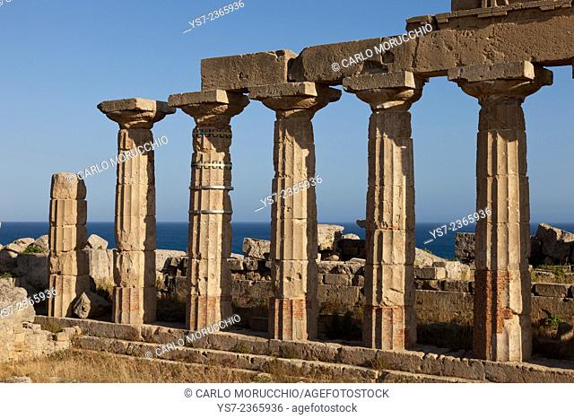 Temple C columns at the Acropolis of Selinunte the ancient Greek city on the southern coast of Sicily, Italy, Europe