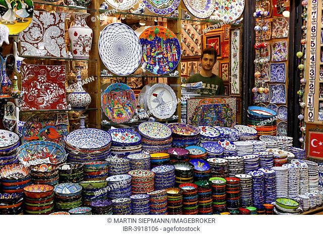 Ceramic dealer, Grand Bazaar or Kapali Çarsi, Beyazit, Istanbul, European part, Turkey