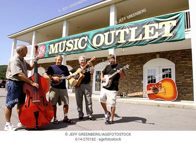 Bluegrass musicians playing at Music Outlet. Sevierville. Tennessee. USA