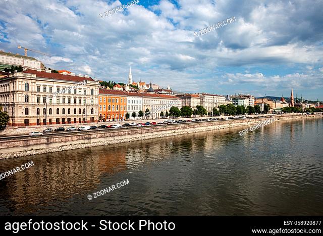 Hungary, Budapest, city skyline with historic buildings along Danube river, Buda side