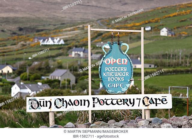 Pottery and cafe, Dunquin, Dingle Peninsula, County Kerry, Ireland, British Isles, Europe