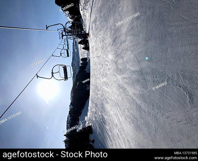 Ski slope in the Glungezer ski area, Schartenkogellift double chairlift, back light, nature, winter, Innsbruck, Tulfes, Tyrol, Austria
