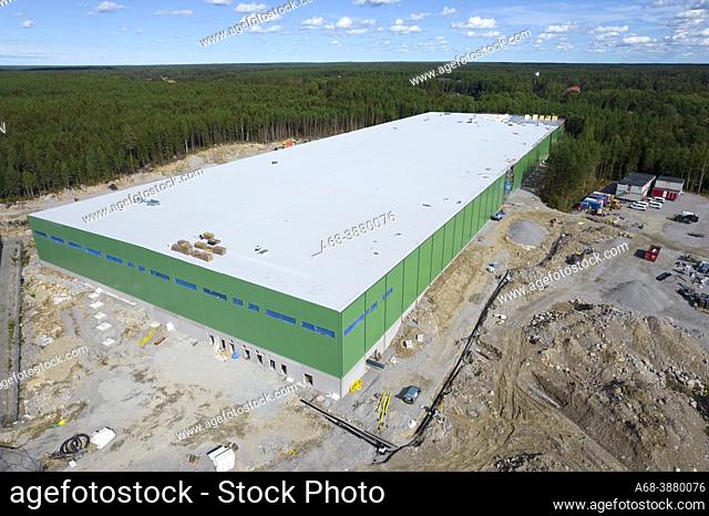 The warehouse has been built in Morgongåva. . A lot of woodland has been taken down