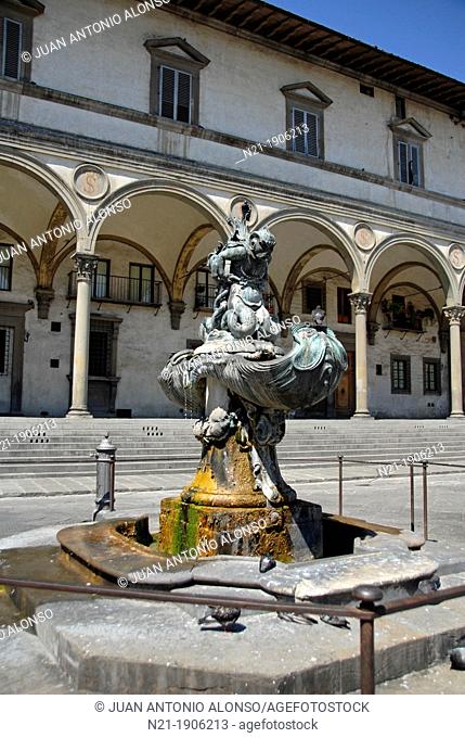 Pietro Tacca's Mannerist style fountain (1629) in Piazza della Santissima Annunziata. Florence, Tuscany, Italy, Europe