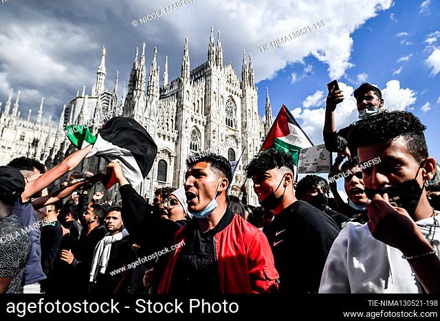 People during the demonstration of solidarity with the Palestinian people at Piazza Duomo in Milan , ITALY-14-05-2021