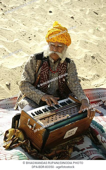 folk musician , rajasthan , india , MR  NO  657