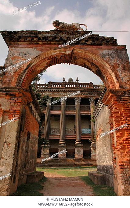 The Baliati Zamindar Palace, an architectural relic of the past, is situated about 35 miles northwest of Dhaka and 5 miles east of Manikganj district Manikganj