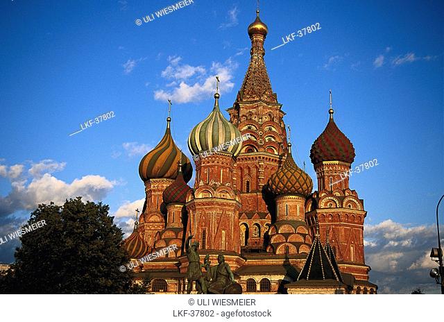 View of St. Basil's Cathedral, Moscow, Russia, Europe