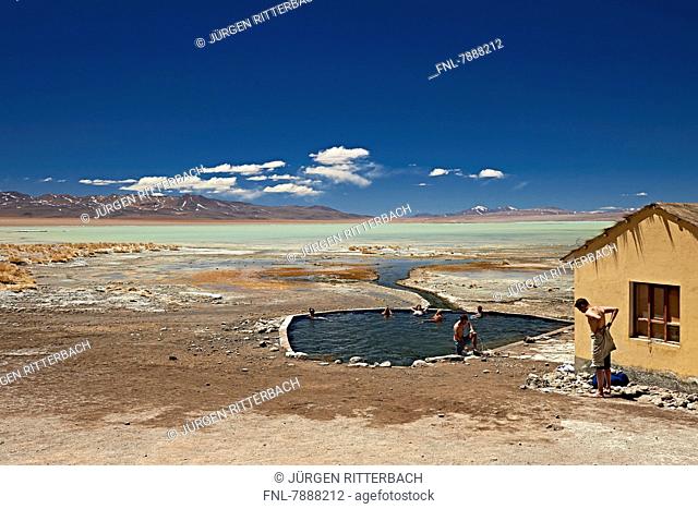 Headline: Termas de Polques hot springs and Salar de Chalviri, Reserva Nacional de Fauna Andina Eduardo Abaroa, Andes, Bolivia