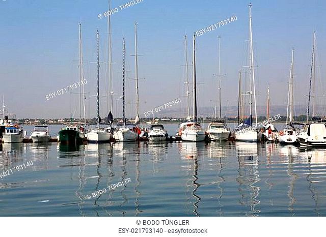 Segelyachthafen Ortygia Sirakus