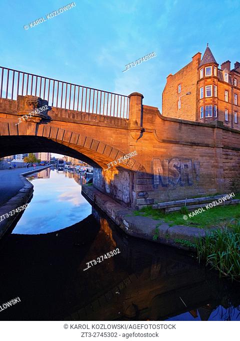 UK, Scotland, Lothian, Edinburgh, View of the The Union Canal.