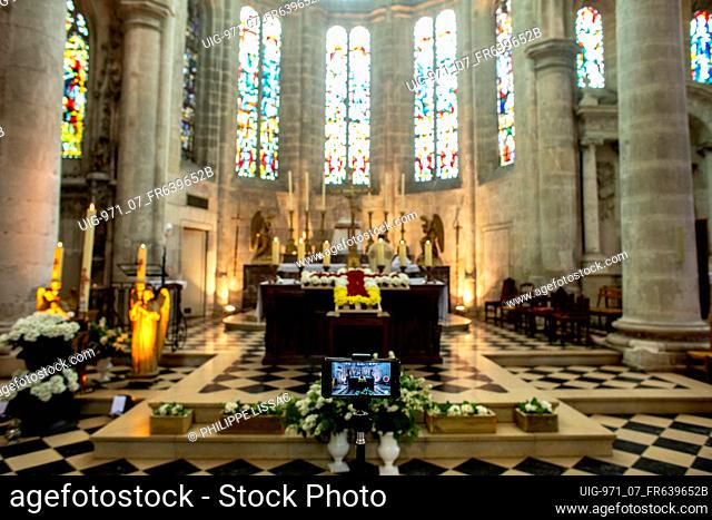 Mass in St Nicolas's church, Beaumont le Roger, France during 2019 lockdown