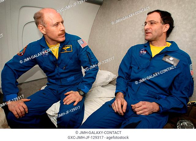 Astronauts Kenneth D. Bowersox (left) and Donald R. Pettit, Expedition Six mission commander and NASA ISS science officer, respectively