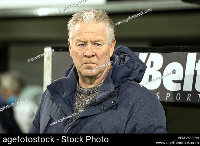 STVV's head coach Peter Maes pictured during a soccer game between Lokeren-Temse (second amateur division) and K. Sint-Truiden VV (1A first division)