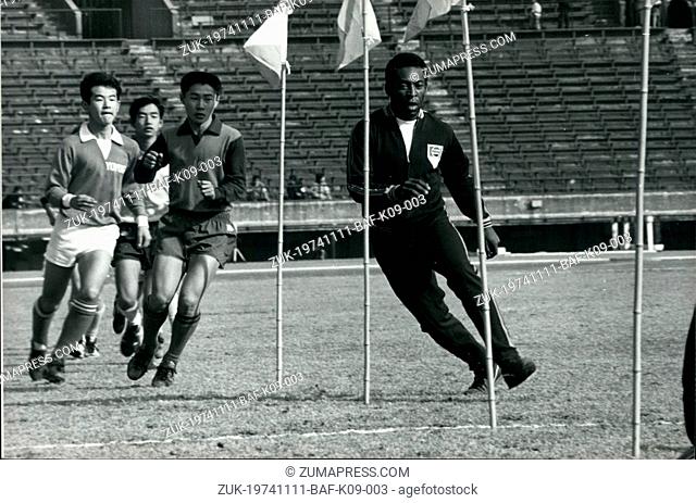 Nov. 11, 1974 - 'King' pele shows Japanese Schoolboys how to Score : Retired Bra----ian football, star Pele, coached Japanese schoolboys some o- --- the finer...