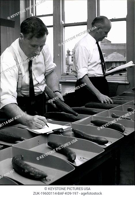 1962 - Grading cucumbers at Alexandra House, Kingsway. (Credit Image: © Keystone Pictures USA/ZUMAPRESS.com)