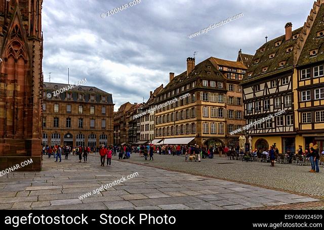 Cathedrale Notre-Dame or Cathedral of Our Lady place and old half-timbered houses, Strasbourg, France