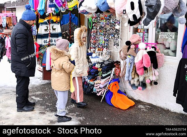 RUSSIA, KABARDINO-BALKAR REPUBLIC - DECEMBER 10, 2023: Holidaymakers enjoy the opening of another winter season at the Elbrus ski resort in the village of...