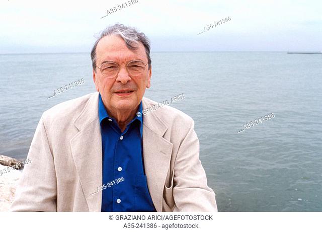 Luigi Meneghello, Italian writer, 1998