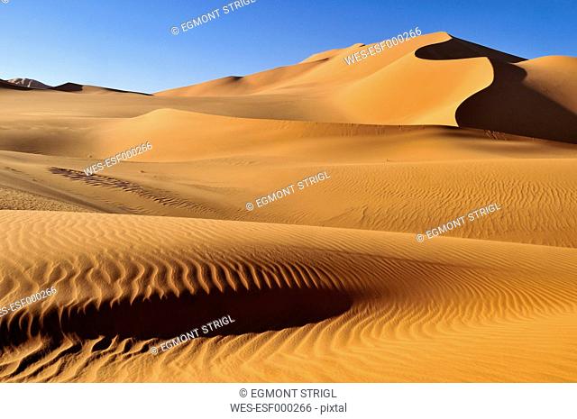 Algeria, Sahara, View of sand dunes Erg Mehedjibat