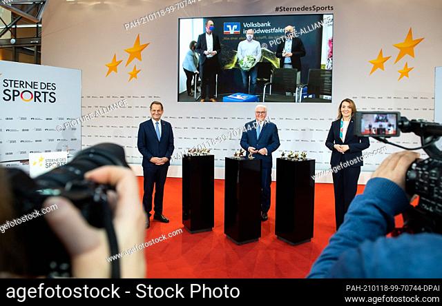18 January 2021, Berlin: Alfons Hörmann (l-r), President of the German Olympic Sports Confederation (DOSB), Federal President Frank-Walter Steinmeier and Marija...