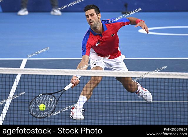 Novak DJOKOVIC (SRB), action, individual action, single image, cut-out, full body shot, whole figure tennis bronze medal match, game for 3rd place on July 31